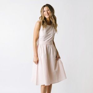 Hope & Henry Women’s Woven Sleeveless Fit and Flare Seersucker Dress
